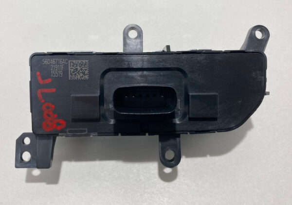 2018-2023 Jeep Wrangler JL Rubicon OEM Transfer Case / Sway Bar Disconnect Switch Panel JL008 - Image 3
