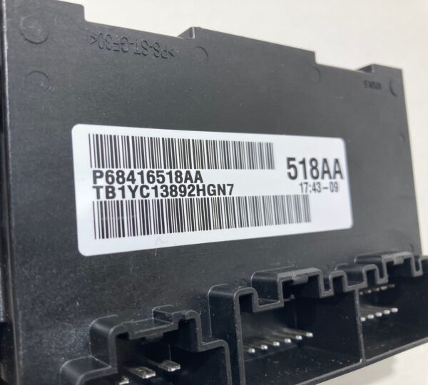 2018-2023 Jeep Wrangler JL Rubicon Transfer Case Control Module / 68416518AA / JL008 - Image 2
