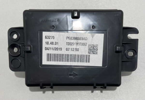 2019 Jeep Wrangler JL Unlimited OEM Climate Temperate Control Module / 68398669AD / JL008