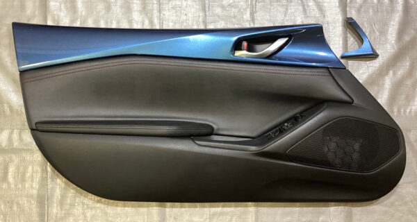 2019-2023 Mazda Mx5 Miata Interior Door Panels w/ Trim / Eternal Blue Mica ND039 - Image 2