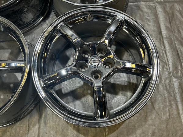 *DAMAGE* 2003-2008 Nissan 350Z OEM 18x8" Chrome 5 Spoke Wheels Rims / Set of 4 / 5Z016 - Image 4