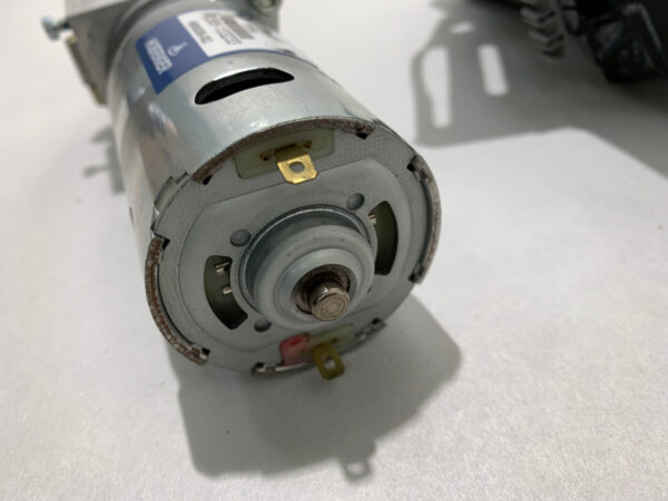 *DAMAGED* 2003-2008 BMW E85 Z4 Convertible Top Hydraulic Pump w/ Motor / Z4039 - Image 4