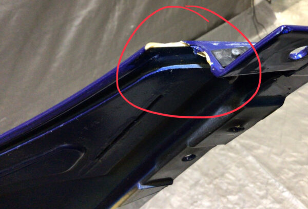 *DAMAGED* 2005-2013 Chevrolet Corvette Passenger Side Fender / OEM / C6005 - Image 3