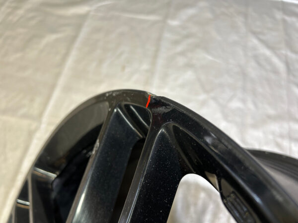*DAMAGED* 2014-2019 Chevrolet C7 Corvette Stingray Z51 Rear 20x10" Wheel Rim / OEM / C7005 - Image 3