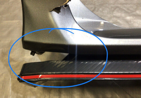 *DAMAGED* 2017-2021 FK8 Honda Civic Type R Driver Side Skirt / Rocker Molding / TR103 - Image 5