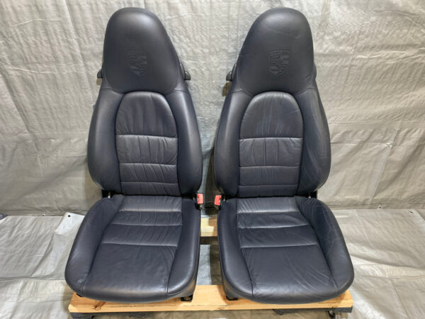 *Damage* 1999-2004 Porsche 996 911 / 986 Boxster 4 Way Power Draped Leather Seats / Metropol Blue / P6013